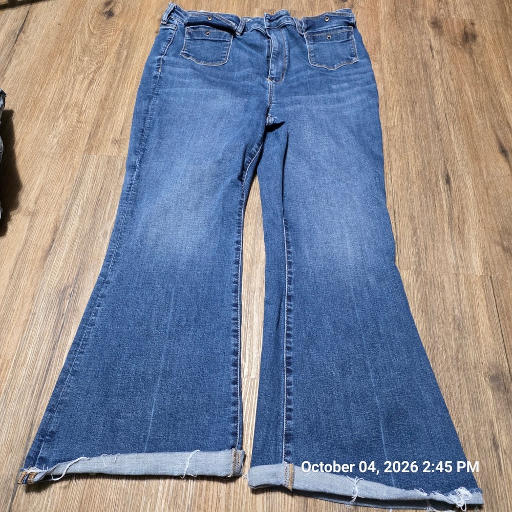 American Eagle Next Level Stretch Flare Jeans 18 Short Blue High Rise Frayed Hem